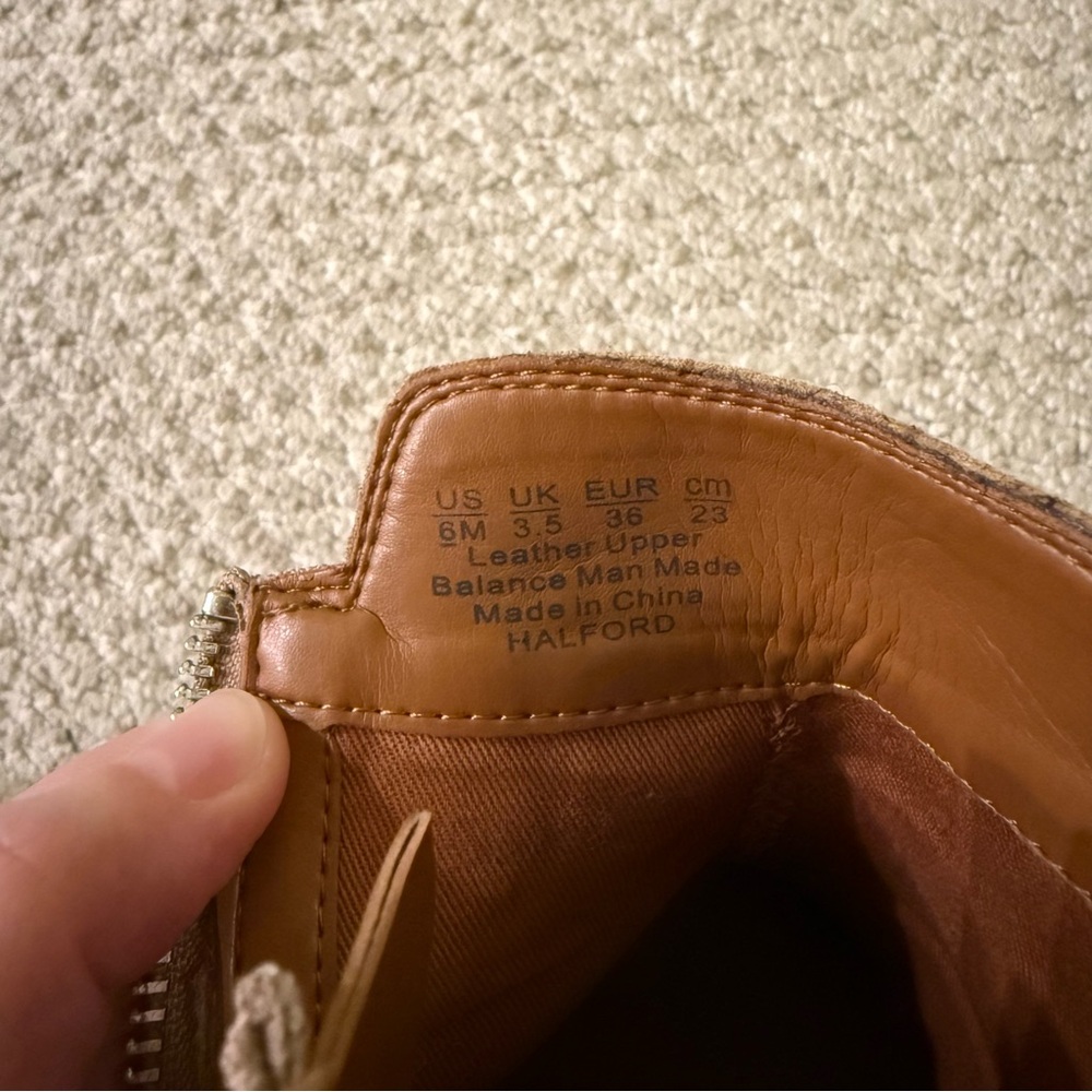 Franco Sarto Halford Booties size 6 Oak Suede - Picture 11 of 14